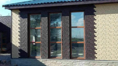stoun-haus-kirpich-foto-22