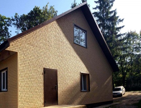 stoun-haus-kirpich-foto-4